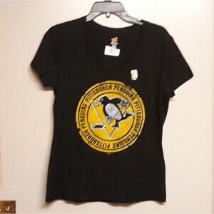 *NWT* Pittsburgh Penguins NHL graphic shirt sz S